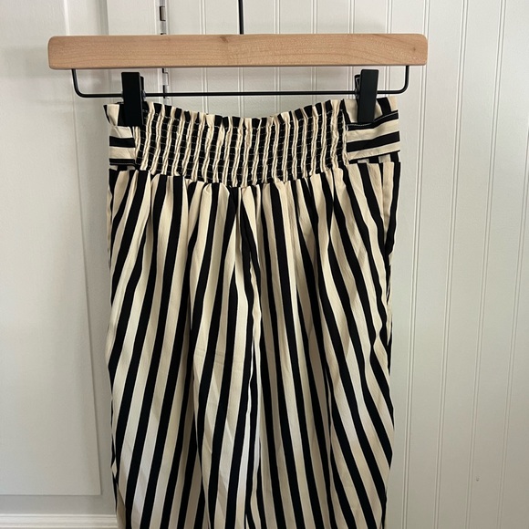 Amuse Society Top and Bottom Matching Set NWT - Picture 7 of 8